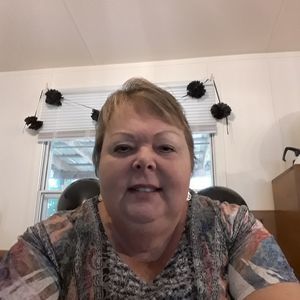 Meet your Posher, Peggy